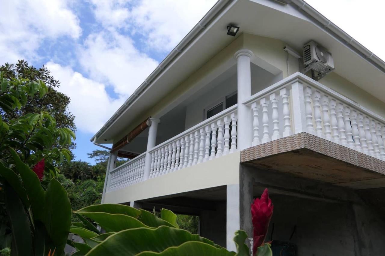 فيلا Tropical Garden Self Catering فيكتوريا المظهر الخارجي الصورة