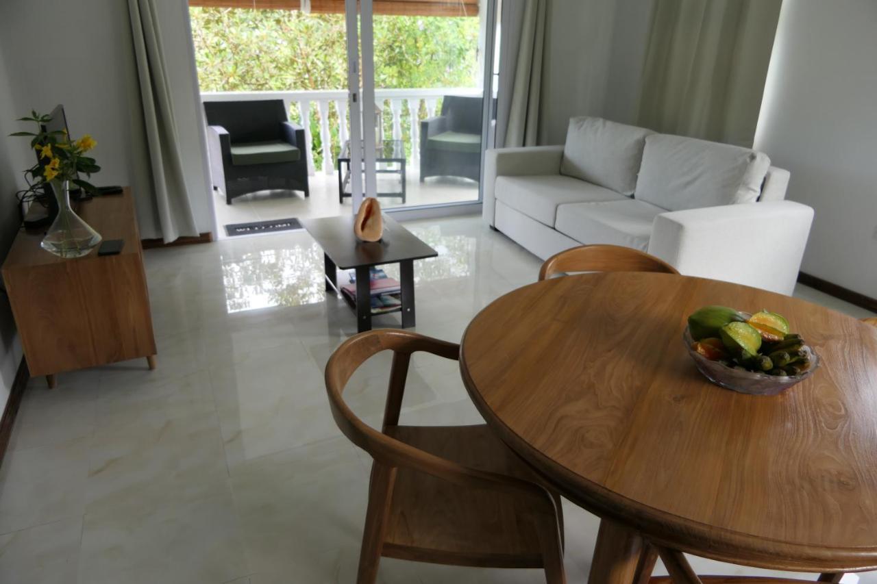 فيلا Tropical Garden Self Catering فيكتوريا المظهر الخارجي الصورة